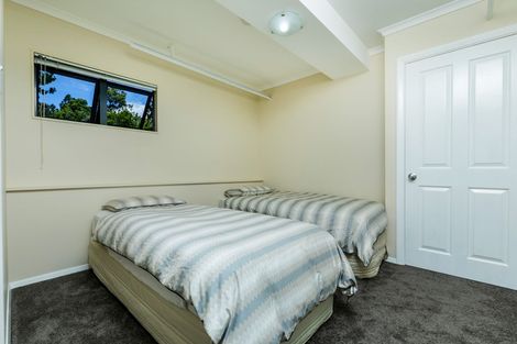 Photo of property in 14a Pounamu Avenue, Greenhithe, Auckland, 0632