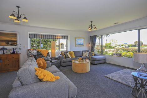 Photo of property in 61 Hamurana Road, Omokoroa, 3114