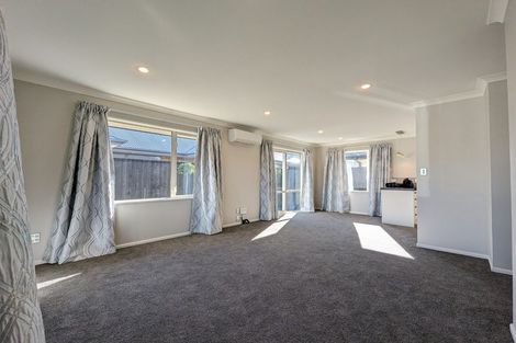 Photo of property in 6 Somerville Crescent, Aidanfield, Christchurch, 8025
