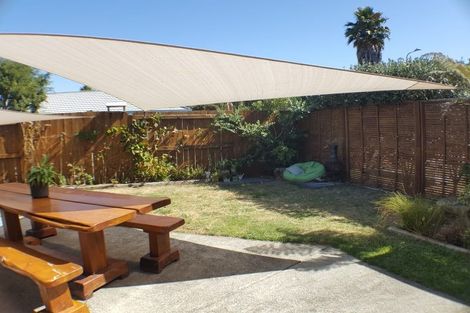 Photo of property in 21 Evansbel Place, Papamoa Beach, Papamoa, 3118