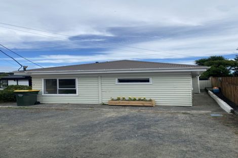 Photo of property in 7 Mcleod Street, Helensville, 0800