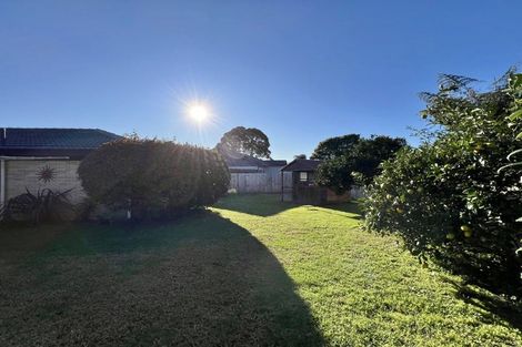 Photo of property in 9 Syntax Place, Conifer Grove, Takanini, 2112