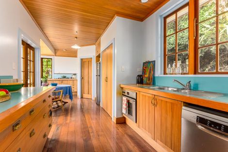 Photo of property in 455 Muritai Road, Eastbourne, Lower Hutt, 5013