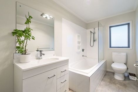 Photo of property in 71 Barnes Street, Pegasus, 7612