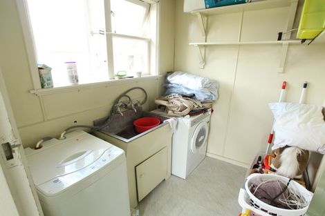 Photo of property in 44 Casey Avenue, Fairfield, Hamilton, 3214