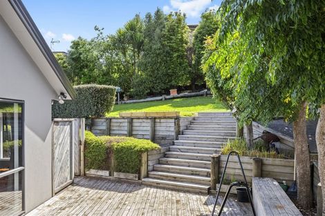 Photo of property in 10 Valley Fields Place, Pukekohe, 2120