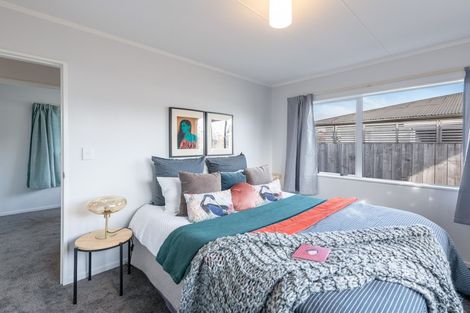 Photo of property in 2/62 Parkers Road, Tahunanui, Nelson, 7011