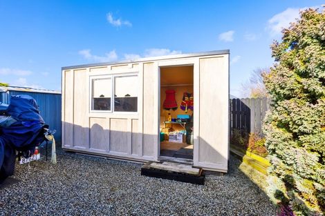 Photo of property in 14 Craig Street, Waikiwi, Invercargill, 9810