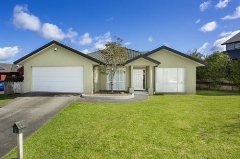Photo of property in 7 Admirals Court Drive, Greenhithe, Auckland, 0632