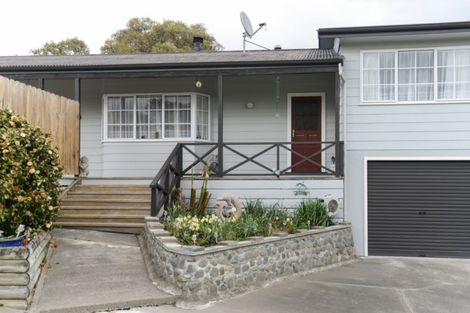 Photo of property in 10 Watts Road, Waipawa, 4210