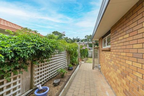 Photo of property in 72 Campbell Avenue, Paraparaumu, 5032