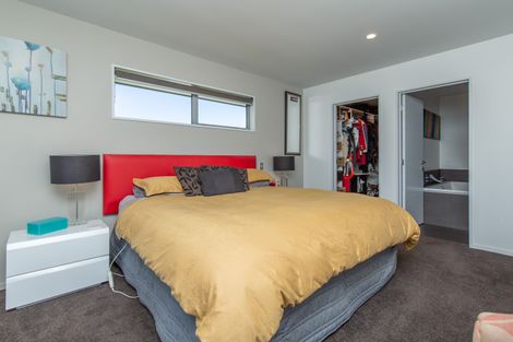 Photo of property in 32 Caithness Street, New Brighton, Christchurch, 8083