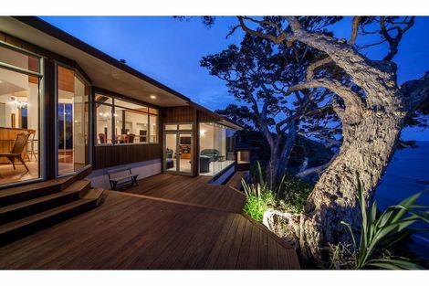 Photo of property in 356 Rockell Road, Whananaki, Hikurangi, 0181