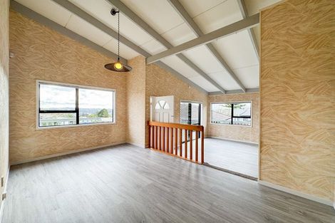 Photo of property in 12 Clearview Heights, Ranui, Auckland, 0612