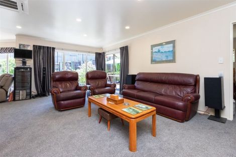 Photo of property in 13 Aloma Way, Glenview, Hamilton, 3206