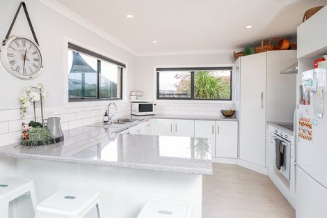 Photo of property in 25 Halcione Close, Flagstaff, Hamilton, 3210