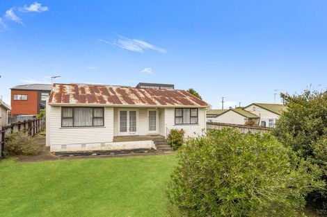 Photo of property in 51 Tawa Crescent, Manurewa, Auckland, 2102