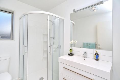 Photo of property in 1 Glenbarr Lane, Broomfield, Christchurch, 8042