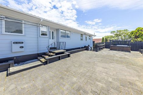 Photo of property in 1/11 Chamade Place, Clover Park, Auckland, 2019