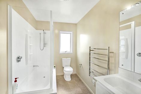 Photo of property in 42 Wigmore Crescent, Rolleston, 7615