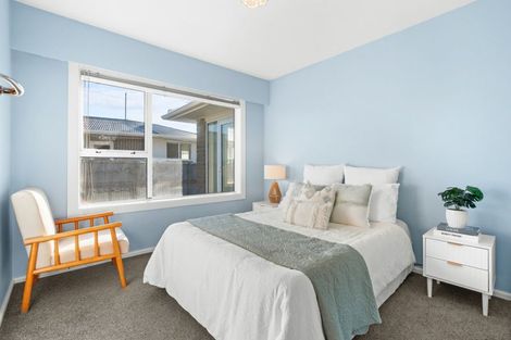 Photo of property in 63 Denise Crescent, Hornby, Christchurch, 8042