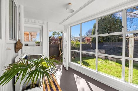 Photo of property in 109 Govett Avenue, Frankleigh Park, New Plymouth, 4310