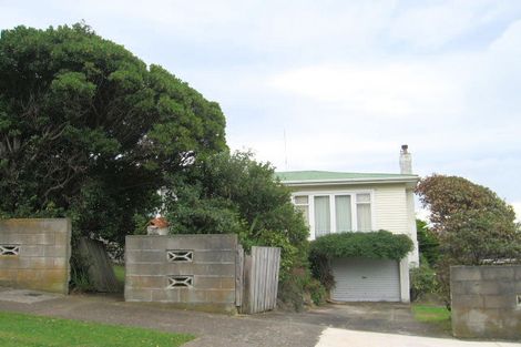 Photo of property in 91 Bell Street, Tawa, Wellington, 5028