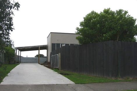 Photo of property in 133 Roberts Line, Kelvin Grove, Palmerston North, 4414