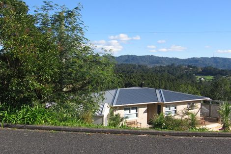 Photo of property in 47 Shetland Street, Glen Eden, Auckland, 0602