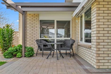 Photo of property in 21 Beachwater Drive, Papamoa Beach, Papamoa, 3118