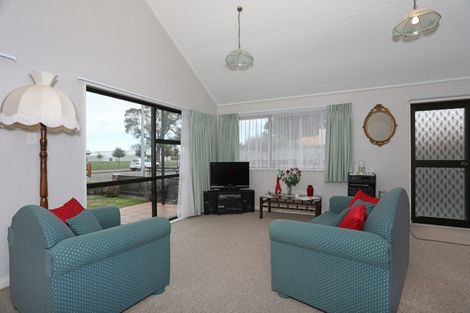 Photo of property in 93a North Street, Palmerston North, 4410