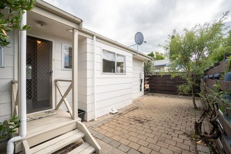 Photo of property in 25a Rosedale Crescent, Cloverlea, Palmerston North, 4412