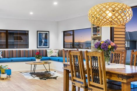 Photo of property in 75 Bert Wall Drive, Omokoroa, 3114