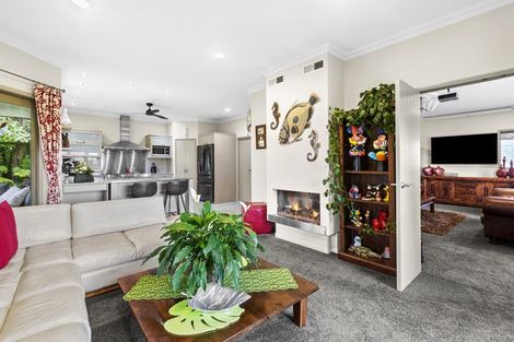 Photo of property in 176b Heta Road, Highlands Park, New Plymouth, 4312