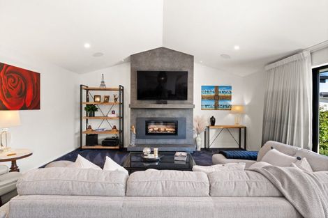 Photo of property in 87 Wingatui Road, Mosgiel, 9024