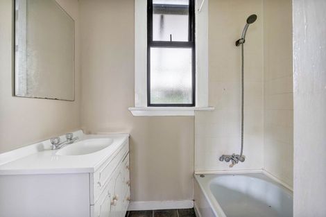 Photo of property in 49 High Street, Eltham, 4322