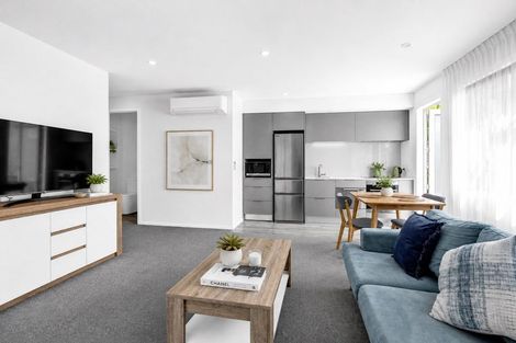 Photo of property in 3 Sackville Street, Fitzroy, New Plymouth, 4312