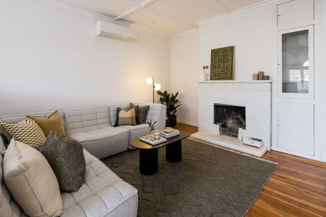 Photo of property in 74 Rimu Street, Maeroa, Hamilton, 3200