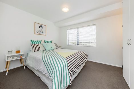 Photo of property in 61c Puriri Road, Pukekohe, 2120