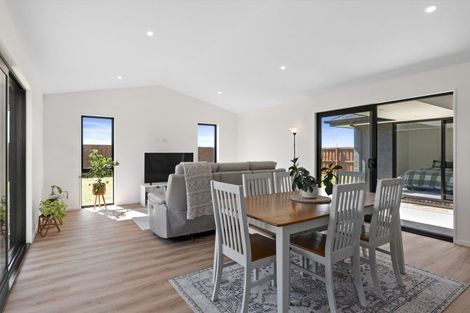 Photo of property in 52 Eric Crozier Road, Darfield, 7571