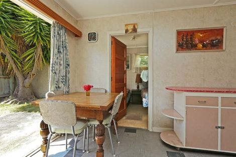 Photo of property in 54 Gillies Crescent, Waimarama, 4294