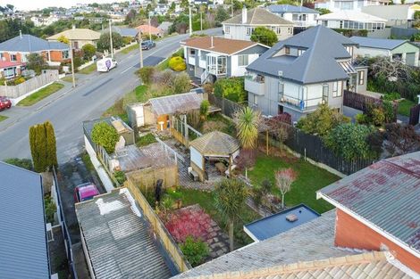 Photo of property in 11 Earls Road, Saint Clair, Dunedin, 9012