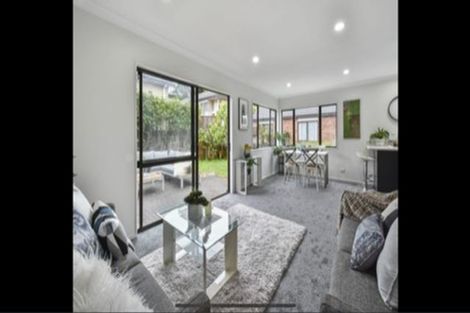 Photo of property in 2/10 Ridge Road, Howick, Auckland, 2014