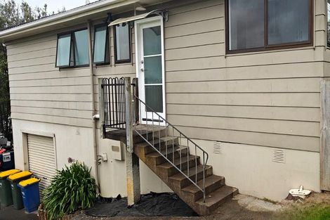 Photo of property in 22 Peterhouse Place, West Harbour, Auckland, 0618