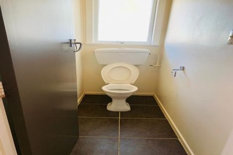 Photo of property in 14 Cargill Street, Papakura, 2110