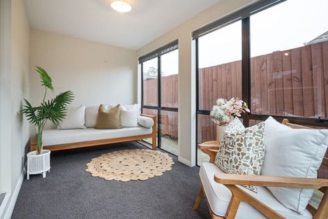 Photo of property in 17 Ensors Road, Opawa, Christchurch, 8023