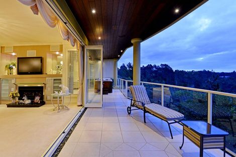 Photo of property in 34 Lonely Track Road, Redvale, Auckland, 0632