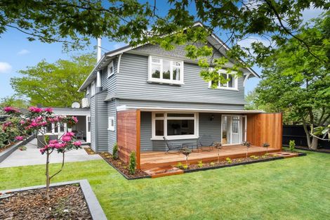 Photo of property in 205 Blighs Road, Strowan, Christchurch, 8052