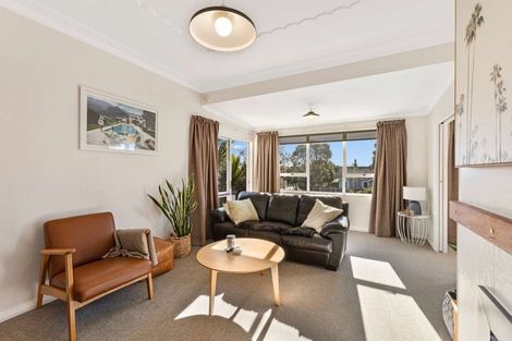 Photo of property in 9 Selwyn Street, Lower Vogeltown, New Plymouth, 4310