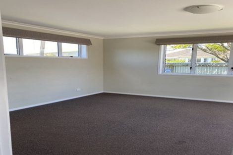 Photo of property in 330b Carrington Street, Vogeltown, New Plymouth, 4310